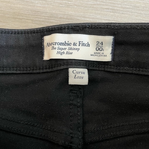 Abercrombie Jeans - Picture 2 of 2